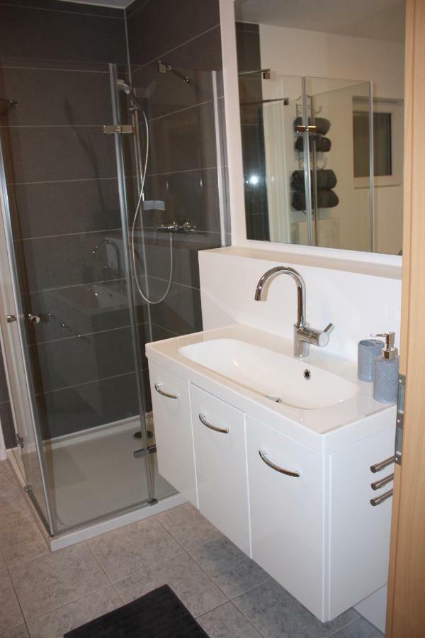 Melios Apartment Балинген Екстериор снимка